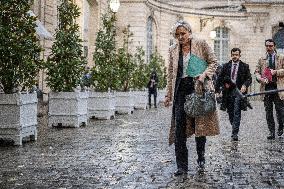 Marine Le Pen Arrives For A Meeting With PM Barnier - Paris