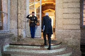 PM Barnier Arrives At The Hotel De Matignon - Paris