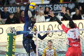 Rana Verona v Gas Sales Bluenergy Piacenza - Italian SuperLega Volley Chamionship