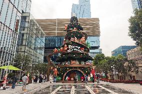 Giant Christmas Tree in Shanghai