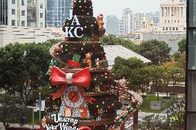 Giant Christmas Tree in Shanghai