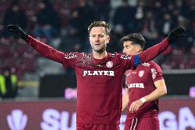 CFR Cluj v Rapid Bucharest - Romanian Superliga