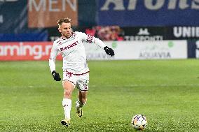 CFR Cluj v Rapid Bucharest - Romanian Superliga