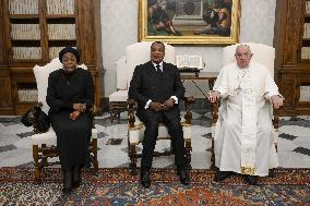 Pope Francis Receives the Congolese President - Vatican