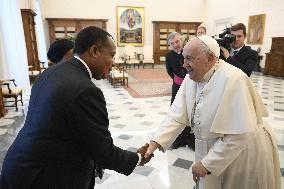 Pope Francis Receives the Congolese President - Vatican