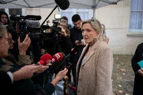 Marine Le Pen Leaves A Meeting With PM Barnier - Paris