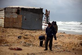 Heavy Rains Flood Tents In Gaza