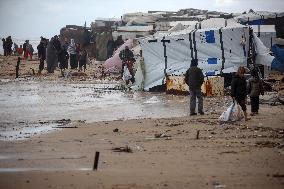 Heavy Rains Flood Tents In Gaza