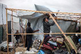 Heavy Rains Flood Tents In Gaza