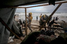 Heavy Rains Flood Tents In Gaza