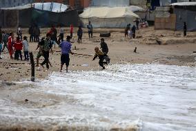 Heavy Rains Flood Tents In Gaza