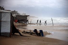 Heavy Rains Flood Tents In Gaza