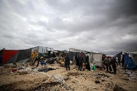 Heavy Rains Flood Tents In Gaza