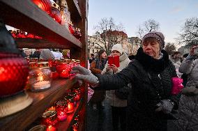 Lviv residents honor memory of Holodomor victims