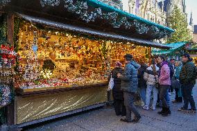 Christkindlmarkt-Munich Christmas Market Opened