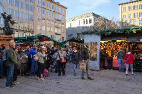 Christkindlmarkt-Munich Christmas Market Opened