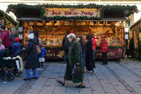 Christkindlmarkt-Munich Christmas Market Opened