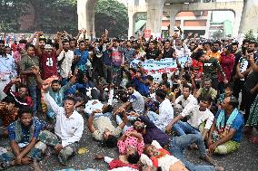 Battery-run Rickshaw Drivers Protest In Dhaka.