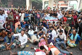 Battery-run Rickshaw Drivers Protest In Dhaka.