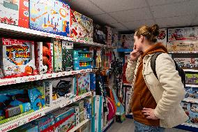 Toy Stores In Preparation For The Christmas Holidays - Paris