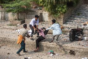 Clash Between Two Group Of Students In Dhaka