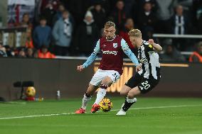 Newcastle United FC v West Ham United FC - Premier League