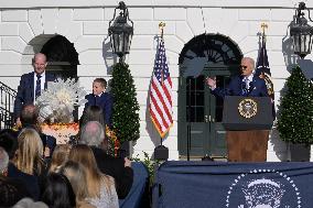 DC: President Biden hold a Pardon Turkey ceremony