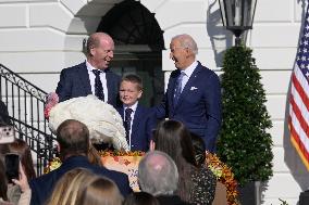 DC: President Biden hold a Pardon Turkey ceremony