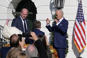 DC: President Biden hold a Pardon Turkey ceremony