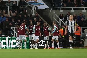 Newcastle United FC v West Ham United FC - Premier League