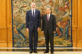 King Felipe VI Meets With Zhao Leji - Madrid