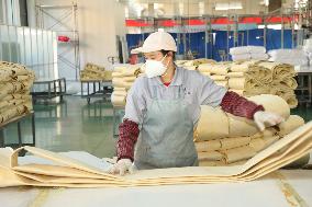 China Manufacturing Industry Filter Material