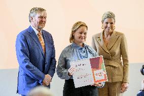 Royals Present Growth Certificates - Utrecht