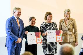 Royals Present Growth Certificates - Utrecht