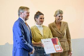 Royals Present Growth Certificates - Utrecht