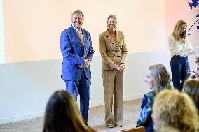 Royals Present Growth Certificates - Utrecht