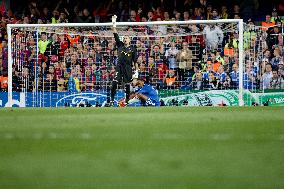 Chelsea FC v FC Barcelona - UEFA Champions League