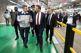 Marc Ferracci Visits Toyota Production Site - Valenciennes