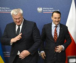 Ukrainian FM Meets Polish FM Sikorski On N Warsaw