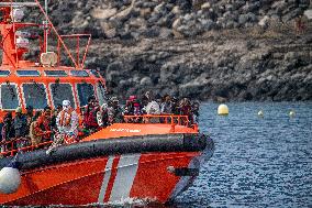 Several migrants arrive at the port of La Restinga - El Hierro