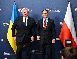 Ukraine FM In Warsaw Says No Obstacles For Polish Exhumations