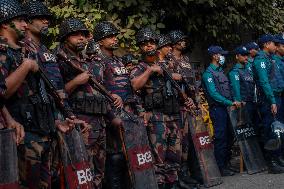 Security Forces Deployed In Dhaka