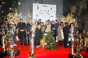 Faubourg Saint Honore Christmas Lights Unveiled in Paris FA