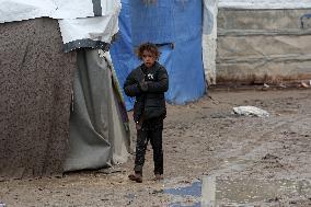 Rainstorms Flood Tents Of Displaced - Gaza