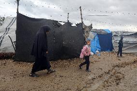 Rainstorms Flood Tents Of Displaced - Gaza