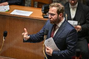 Questions to the government at the National Assembly in Paris FA