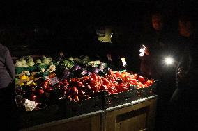 Kyiv supermarket during power outage