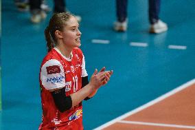 VOLLEY - Volley Challenge Cup Women - Reale Mutua Fenera Chieri vs LP Kangsala