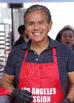 Thanks Giving Skid Row - LA