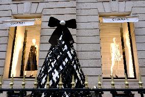 Christmas Windows Of Luxury Brand - Paris